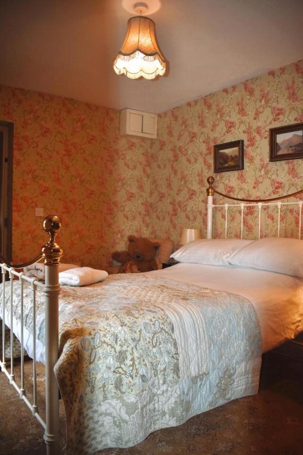 Basil Sheils B&B Accommodation Armagh Exterior foto